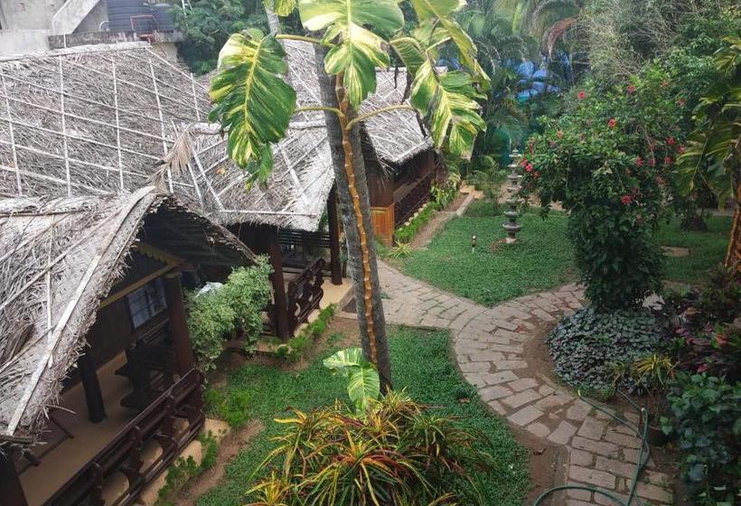 בית מלון כפרי Puthooram Resort