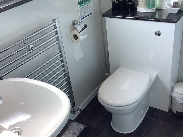 Hotelli Silverstrands Guest House