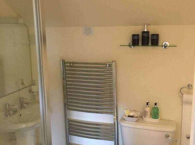 Hotelli Silverstrands Guest House