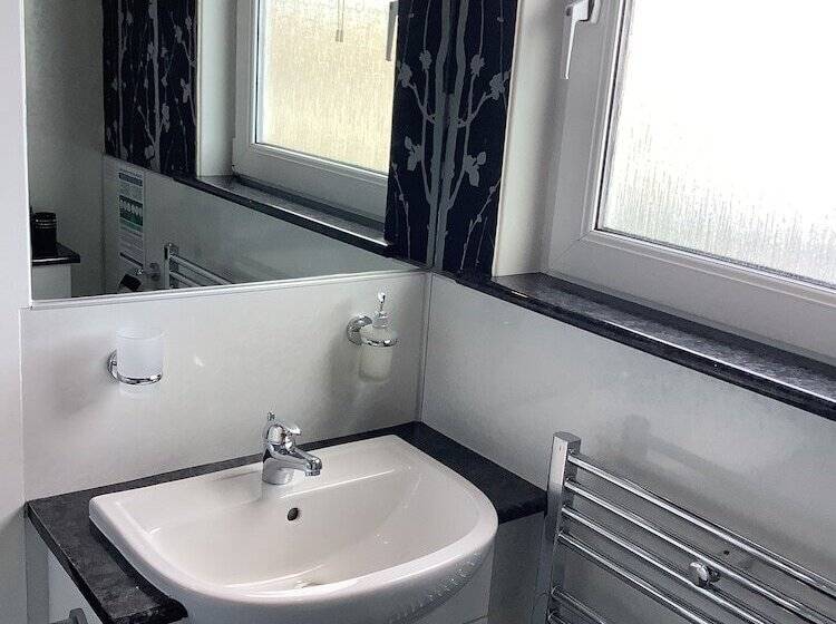 Hotelli Silverstrands Guest House