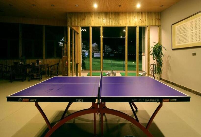 Hotel Fuzhou Chuanjie Hotspring And Golf Club