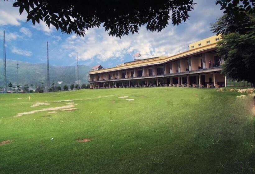 Hotel Fuzhou Chuanjie Hotspring And Golf Club