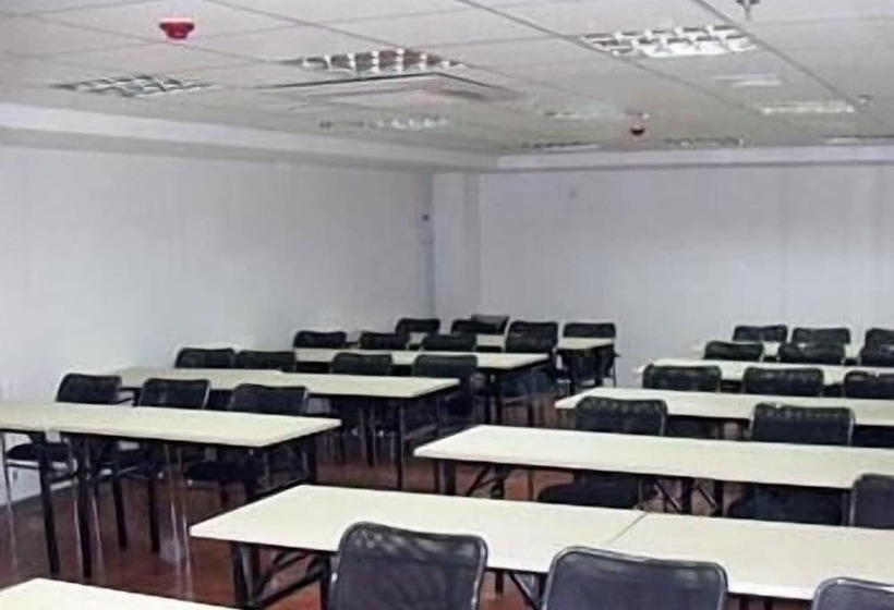 ホテル Hanting Inn Wenhua Road   Baotou