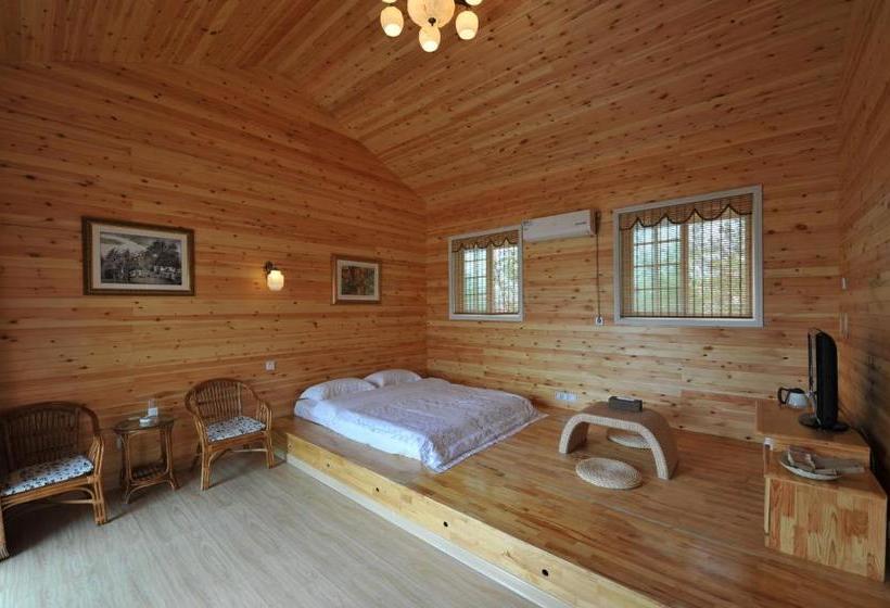 ホテル Tangpo Hot Spring Resorts