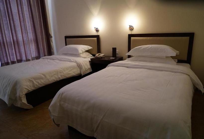 ホテル Tangpo Hot Spring Resorts