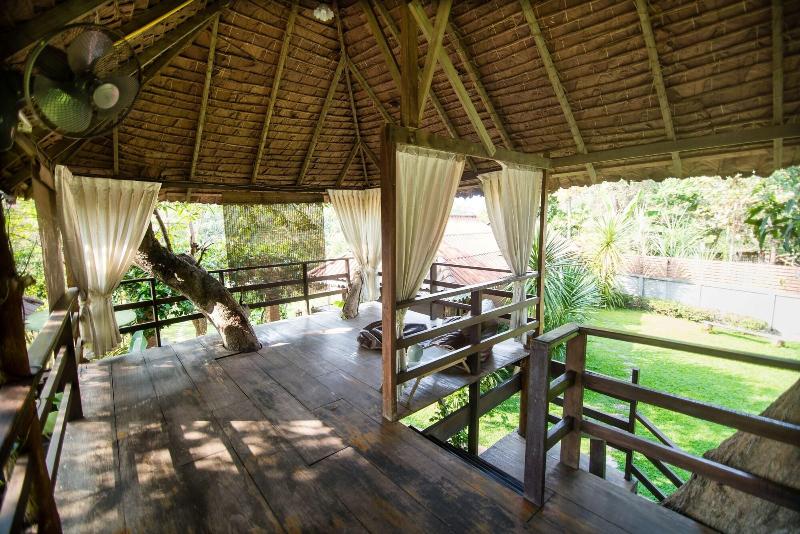 酒店 Banviewnam Camping & Resort