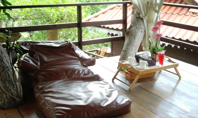 酒店 Banviewnam Camping & Resort