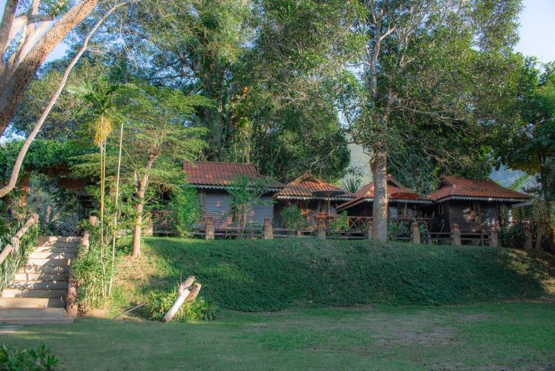 酒店 Banviewnam Camping & Resort