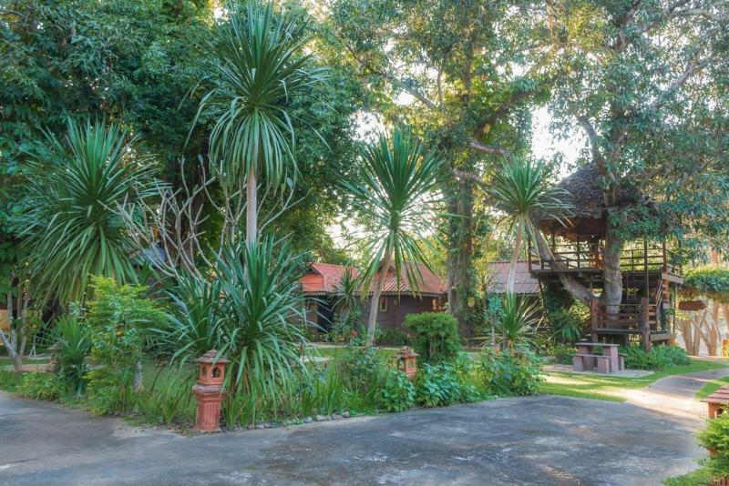 酒店 Banviewnam Camping & Resort