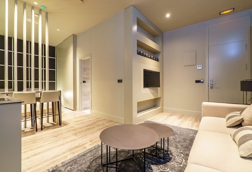 هتل The Valentia Cabillers