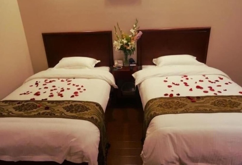 酒店 Greentree Inn Tangshan North Station South Ring Road