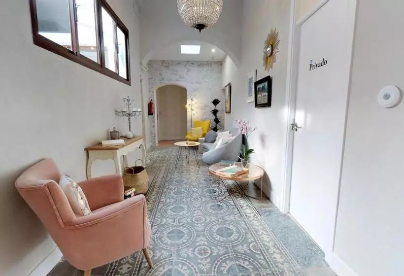 Hostal Boutique La Española By Bossh Hotels