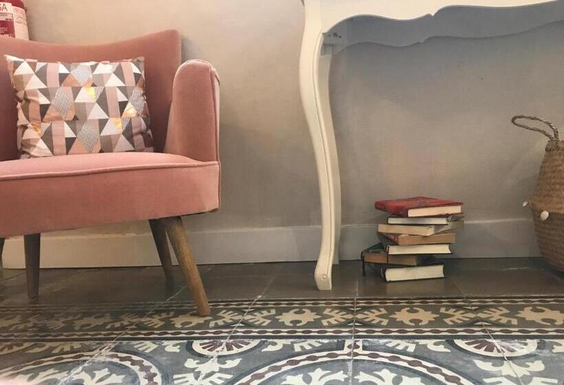 Hostal Boutique La Española By Bossh Hotels