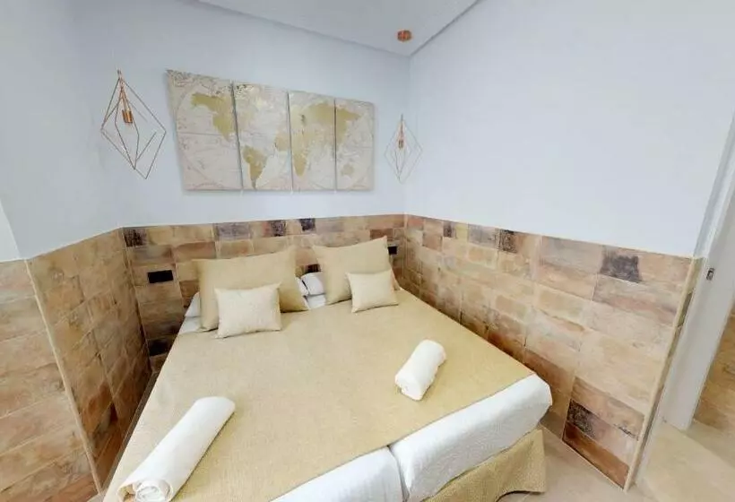 Hostal Boutique La Española By Bossh Hotels