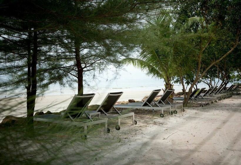 בית מלון כפרי Mango Beach Resort