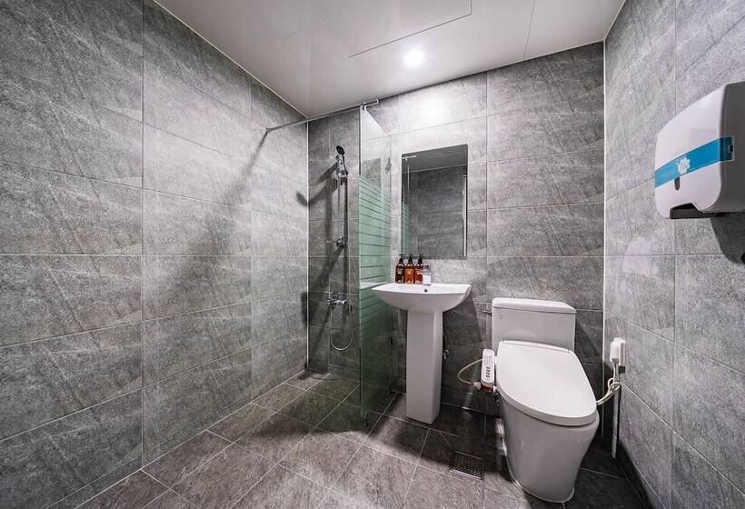 בית מלון כפרי Ost