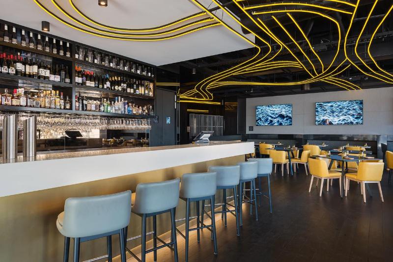 Отель Peppers Docklands