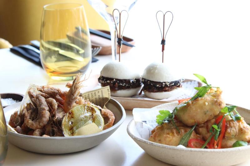 Отель Peppers Docklands