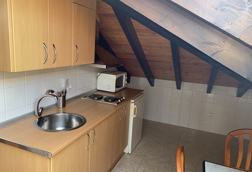 هتل Posada El Tocinero