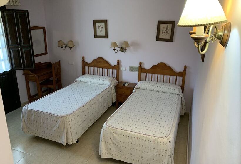 هتل Posada El Tocinero