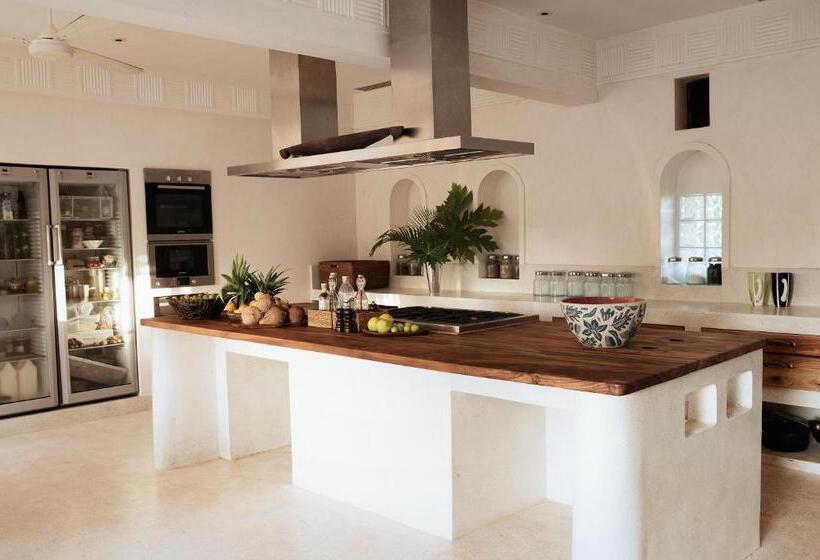 酒店 Qambani Luxury Resort