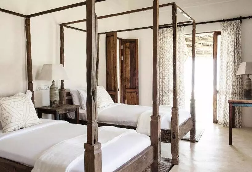 Hotelli Qambani Luxury Resort