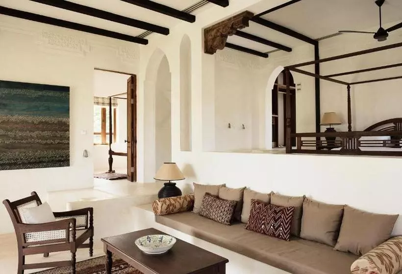 Hotelli Qambani Luxury Resort