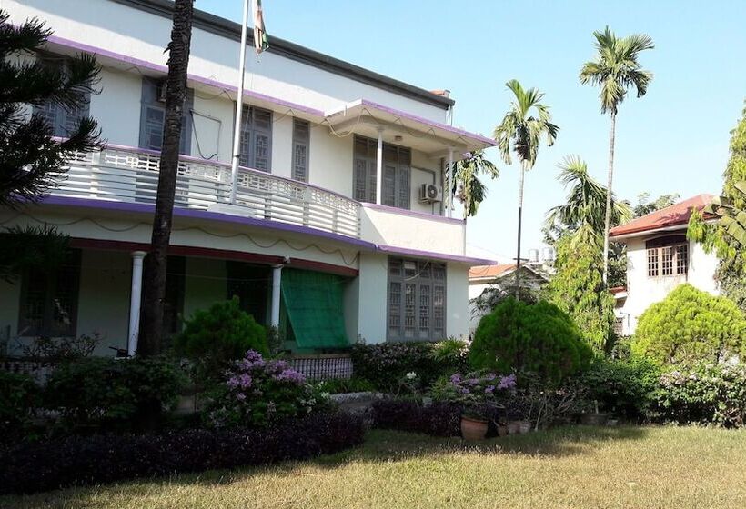 هتل Queen Shin Saw Pu