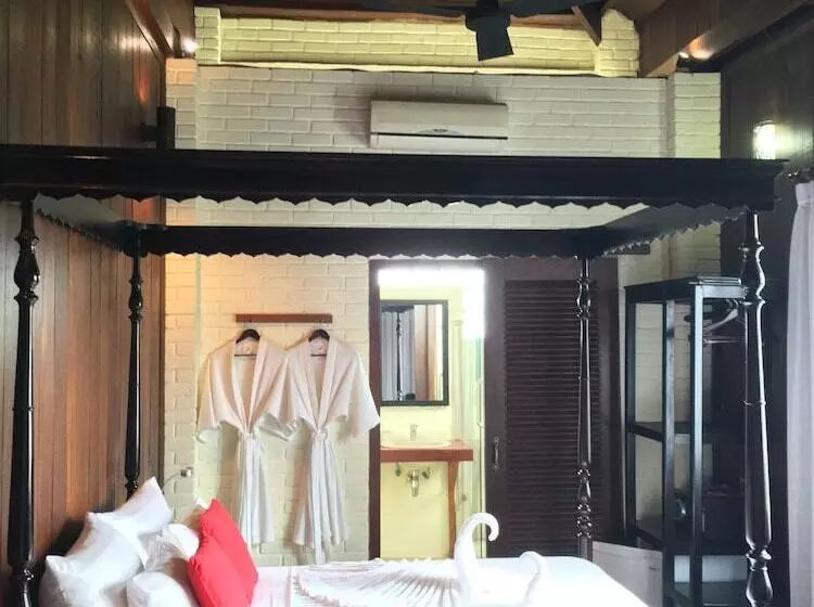 Hotel Resort La Villa Loti