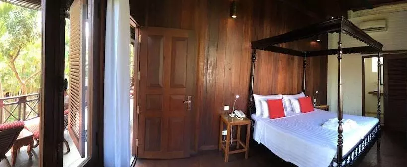 Hotel Resort La Villa Loti
