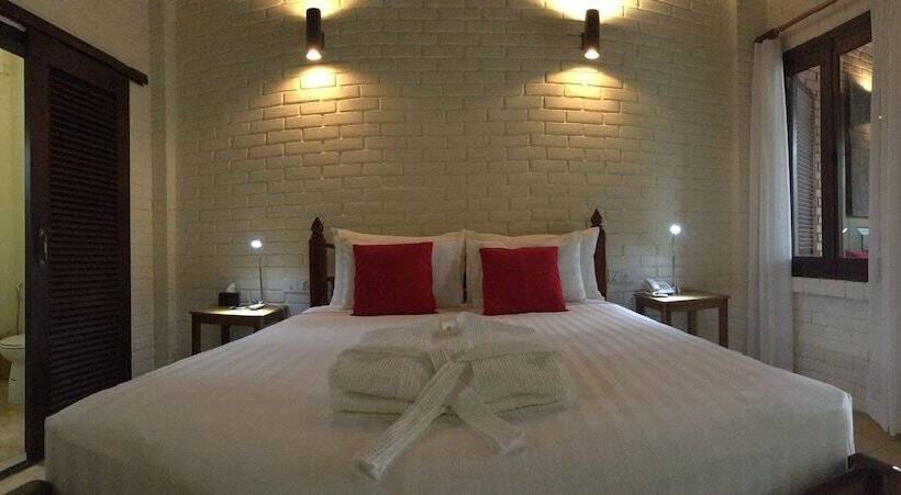 هتل Resort La Villa Loti