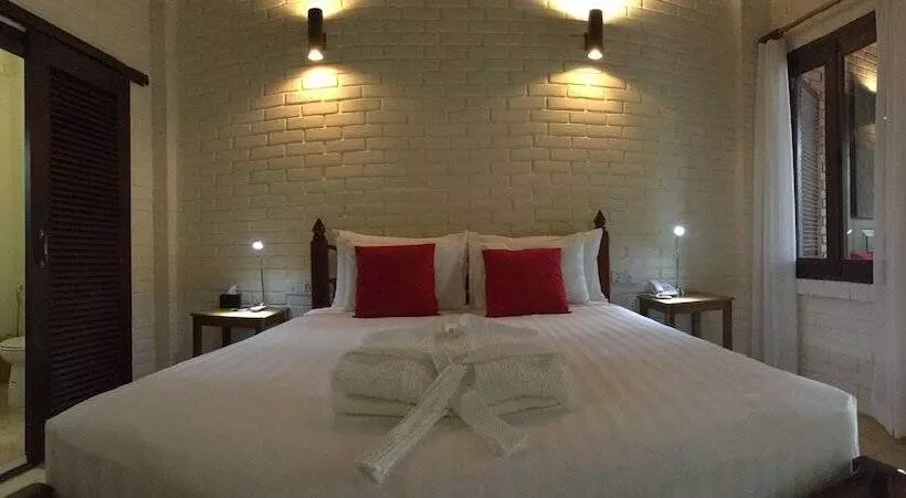 Hotel Resort La Villa Loti