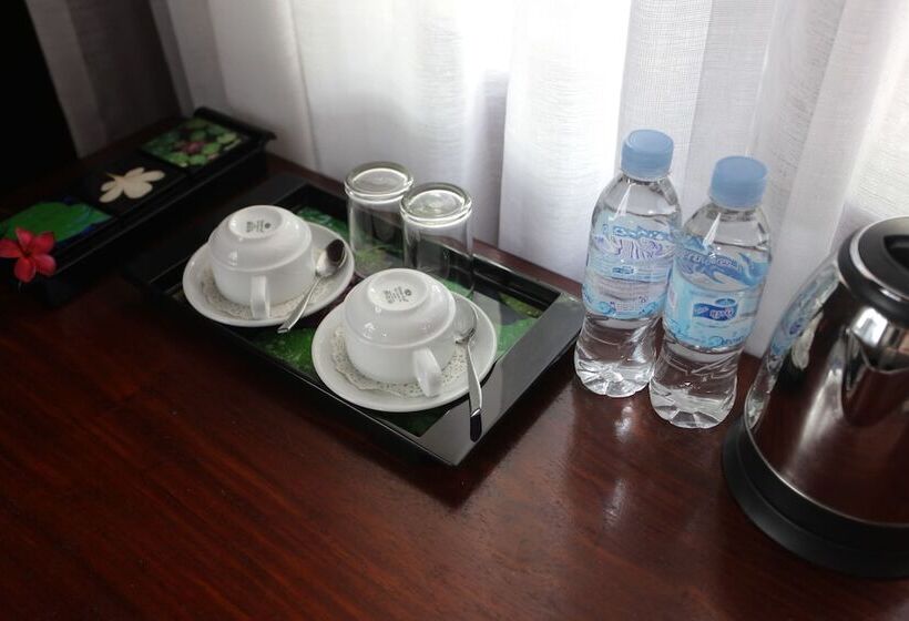 هتل Resort La Villa Loti