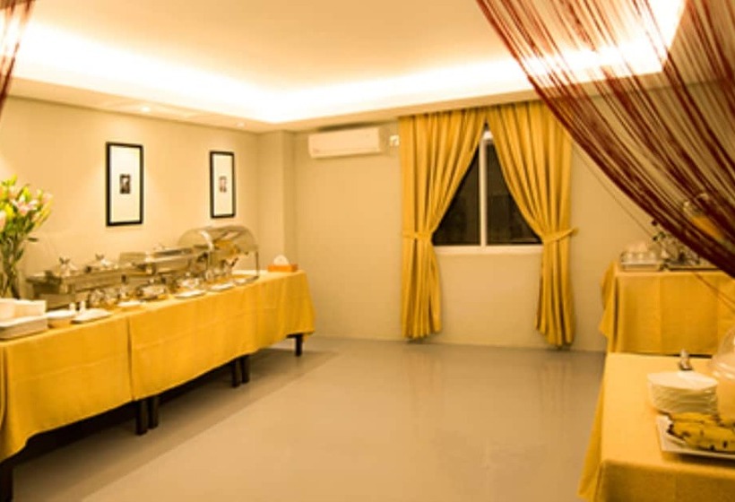 هتل Shwe Pyi San Yar