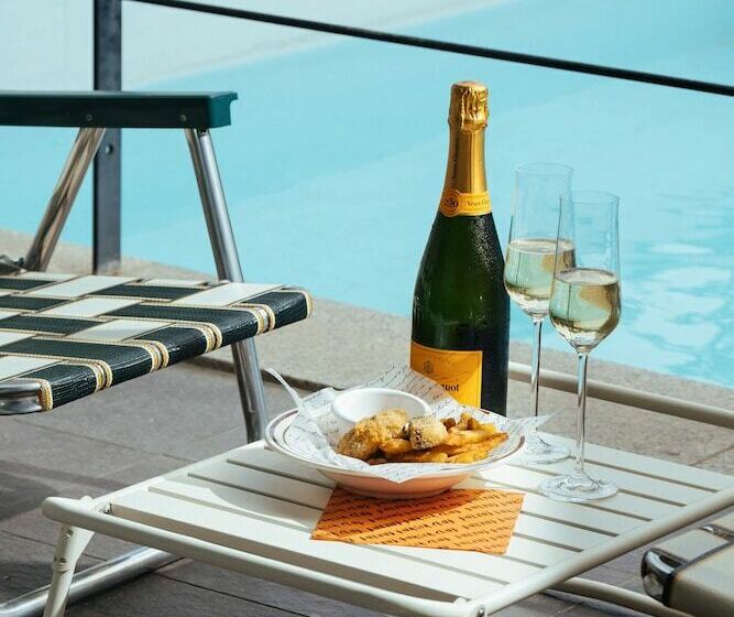 Отель Villasagye