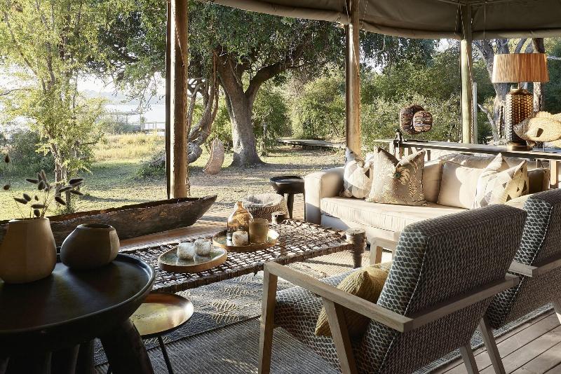 هتل Victoria Falls River Lodge