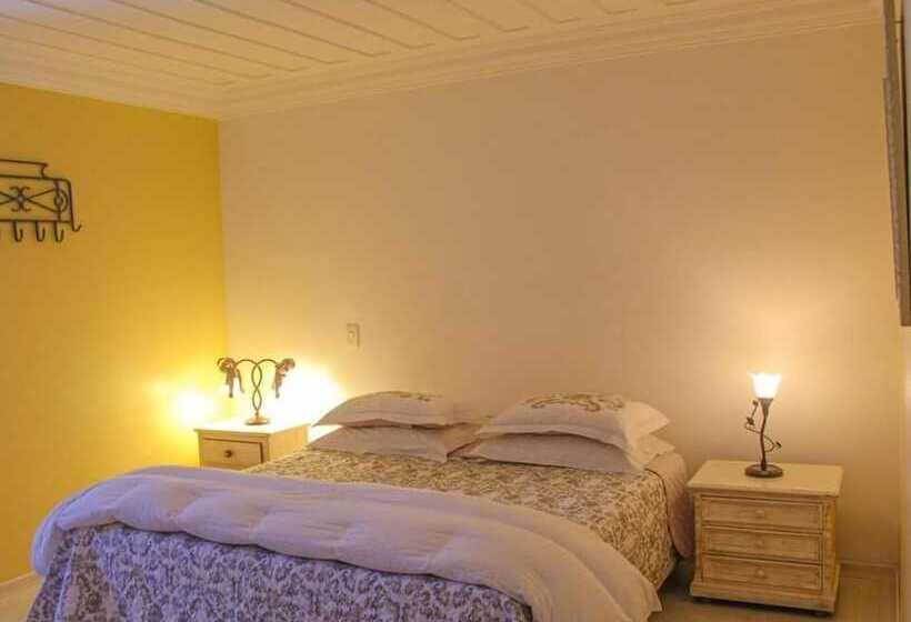 호텔 Pousada Casa Gialla Campos Do Jordão