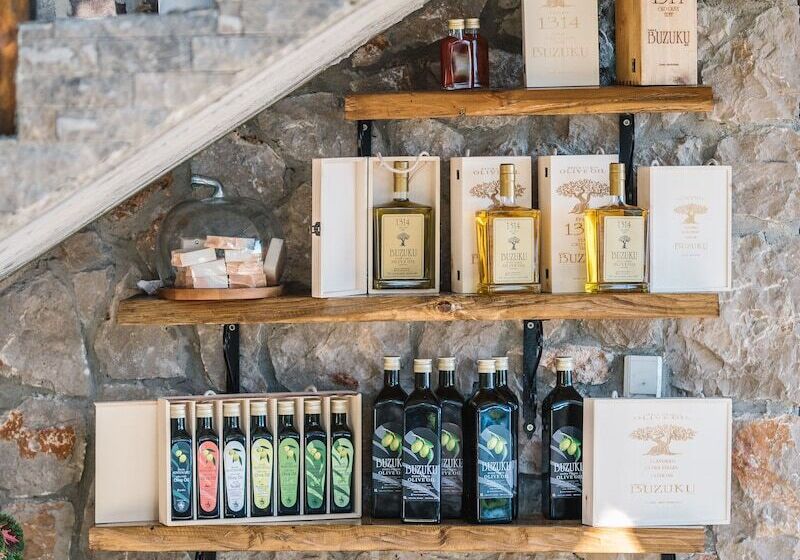 هتل روستایی Holiday Park Olive Tree