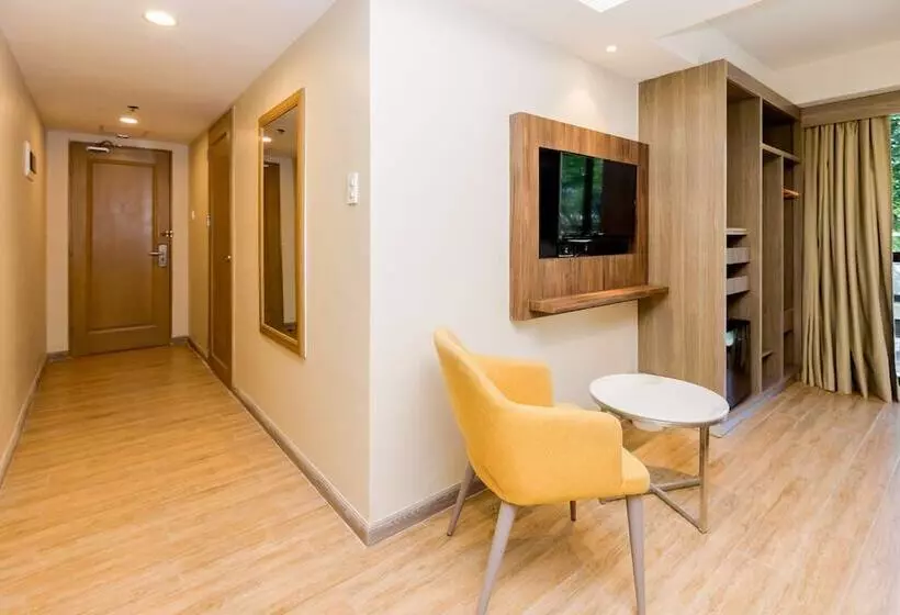ホテル Surestay Plus By Best Western Cebu City