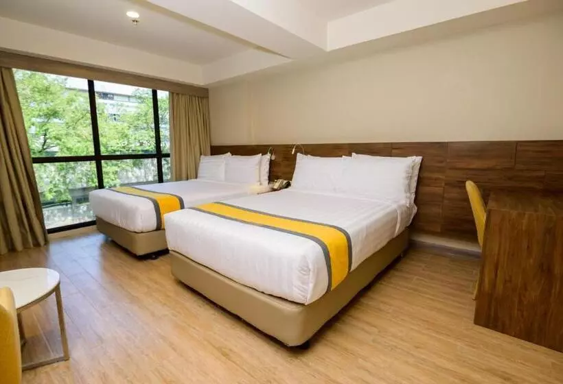 ホテル Surestay Plus By Best Western Cebu City