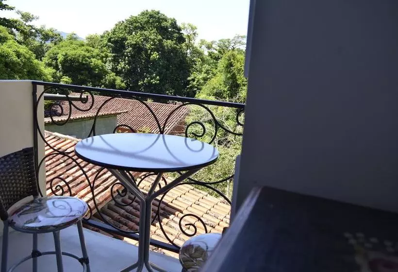 ペンション Suítes Paqueta Ilhabela