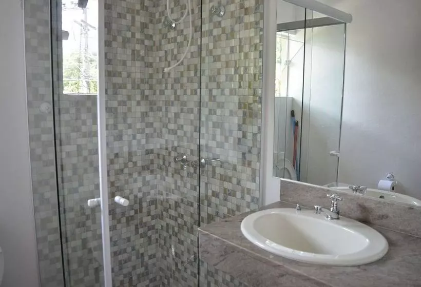 ペンション Suítes Paqueta Ilhabela