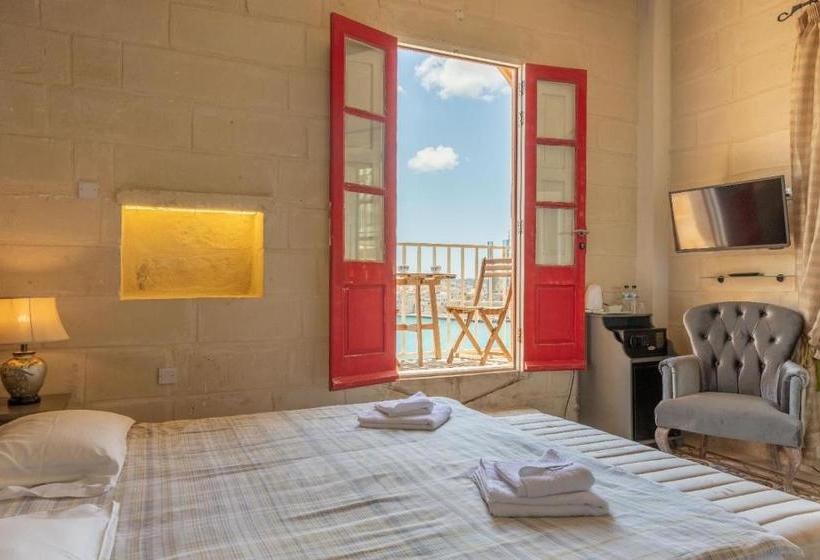 تختخواب و صبحانه Luciano Al Porto Boutique