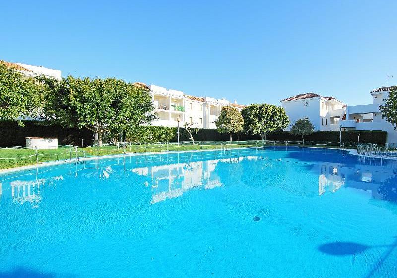 Отель Apartment Urb Pinar Almadraba
