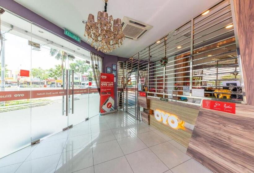 בית מלון כפרי Capital O 90903 Blue Bell