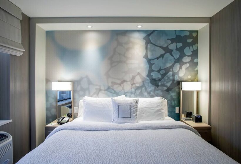 בית מלון כפרי Courtyard By Marriott New York Queens/fresh Meadows