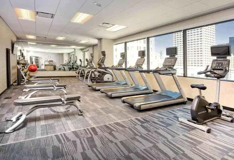 ホテル Courtyard By Marriott Phoenix Downtown