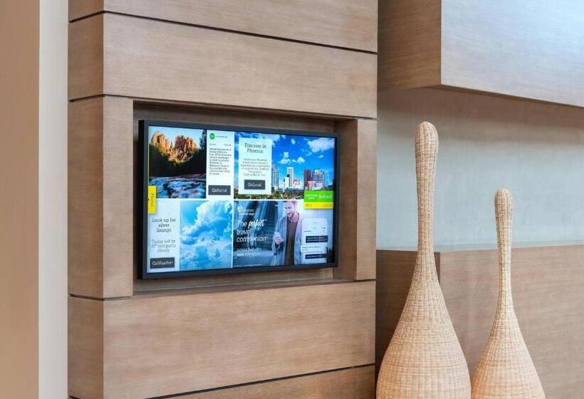 בית מלון כפרי Courtyard By Marriott Phoenix Downtown