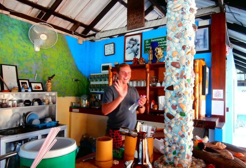 هتل Fiji Palms Phuket