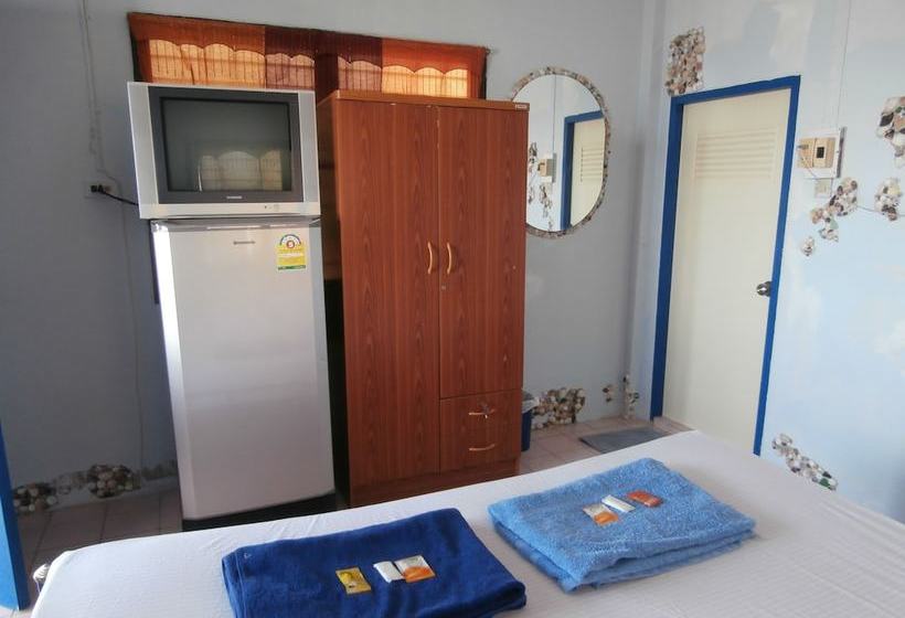 هتل Fiji Palms Phuket